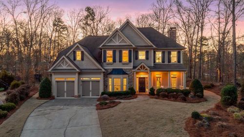 5808 Deer Crossing Dr, Sugar Hill, GA, 30518-8173 | Card Image