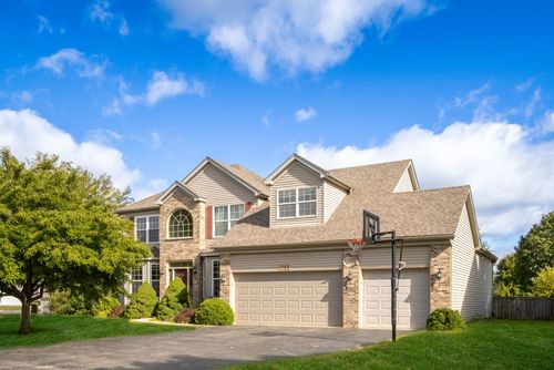 1163 Western Ln, Yorkville, IL, 60560-4583 | Card Image
