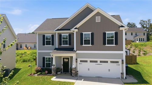 7458 Buckview Ct, Kernersville, NC, 27284-6862 | Card Image