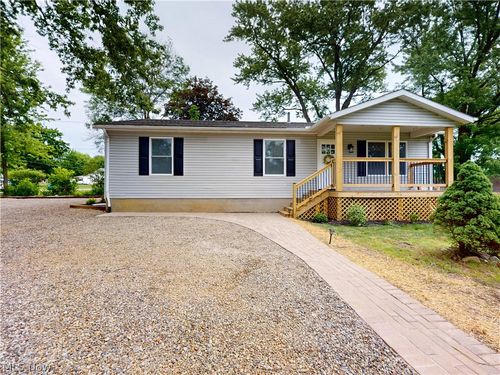 3264 Grenfall Rd, Norton, OH, 44203-5671 | Card Image