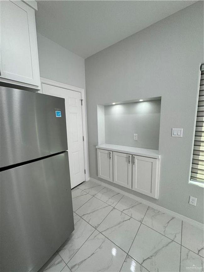 APT-2 - 3507 S Dominique Dr, Condo with 3 bedrooms, 2 bathrooms and 2 parking in Pharr TX | Image 5
