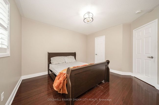 60 Capistro St, House other with 8 bedrooms, 5 bathrooms and 4 parking in Brampton ON | Image 26