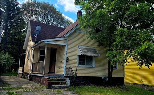 701 Bay St, Rochester, NY, 14609-4718 | Card Image