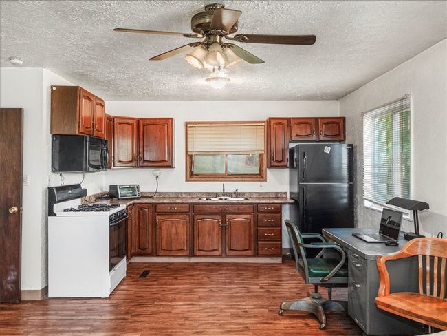 176 Watson Rd, House other with 1 bedrooms, 1 bathrooms and 4 parking in Apollo PA | Image 4