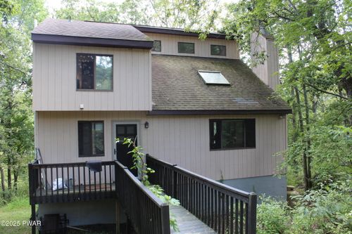 804 Wagoner Pl, Hawley, PA, 18428 | Card Image