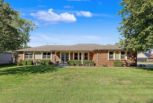 445 N Ohio St, Benton, KS, 67017-4537 | Card Image