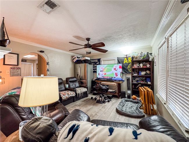 447 Santa Monica Pl, House other with 3 bedrooms, 2 bathrooms and null parking in Corpus Christi TX | Image 7
