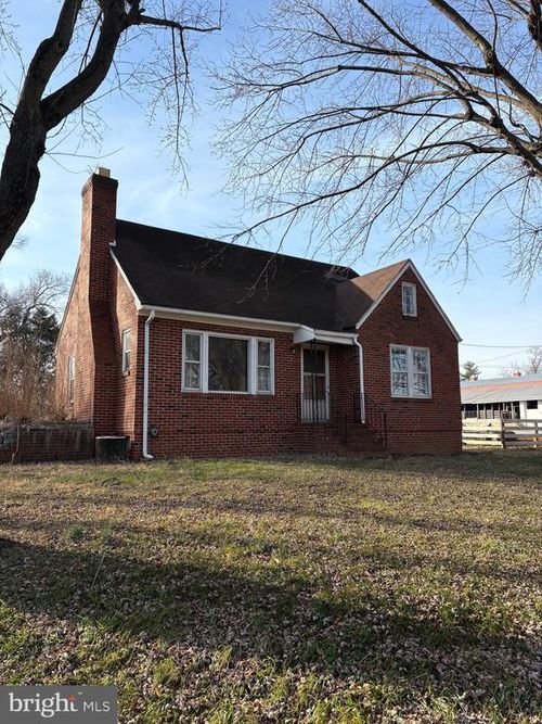 1983 Northwestern Pike, WINCHESTER, VA, 22603-3952 | Card Image