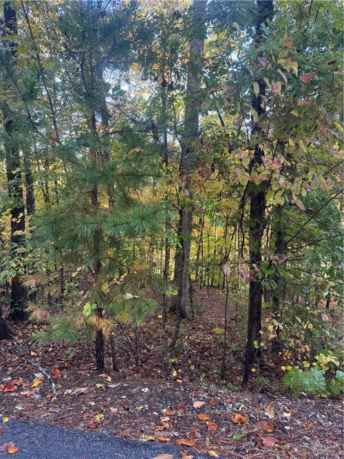 42 Channel Ln, Salem, SC, 29676-4033 | Card Image