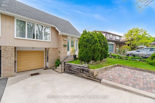 7217 Fayette Cir, Mississauga, ON, L5N1Y5 | Card Image