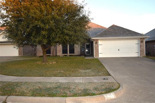 1008 Redfish Dr, Burleson, TX, 76028-8152 | Card Image