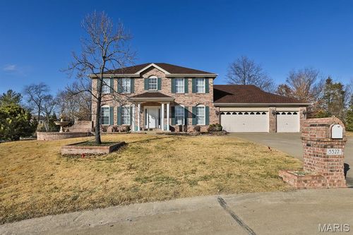 5527 Hennsley Cir, Weldon Spring, MO, 63304-1086 | Card Image