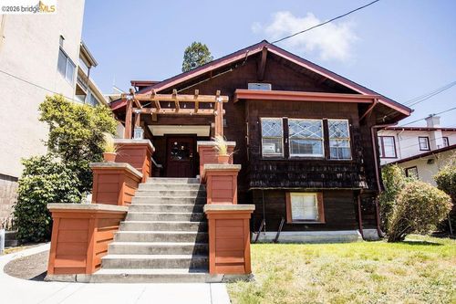 1643 Oxford St, Berkeley, CA, 94709-1686 | Card Image
