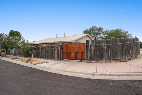 b-15 N B Sierra Place, Santa Fe, NM, 87508 | Card Image