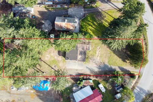 476 Old Petersen Rd, Campbell River, BC, V9W3M9 | Card Image