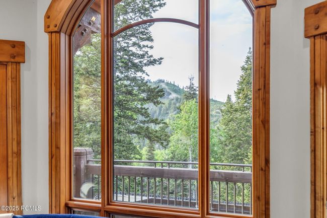22 White Pine Canyon Rd, Home with 5 bedrooms, 8 bathrooms and null parking in Park City UT | Image 20