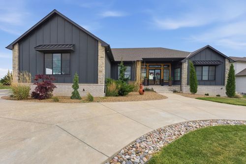 2844 N Eagle St, Wichita, KS, 67226-4632 | Card Image