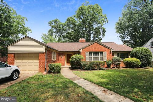 3303 Winnett Rd, CHEVY CHASE, MD, 20815-3201 | Card Image