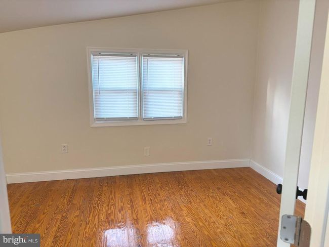 418 Logan Ave, Home with 2 bedrooms, 1 bathrooms and null parking in GLENSIDE PA | Image 6