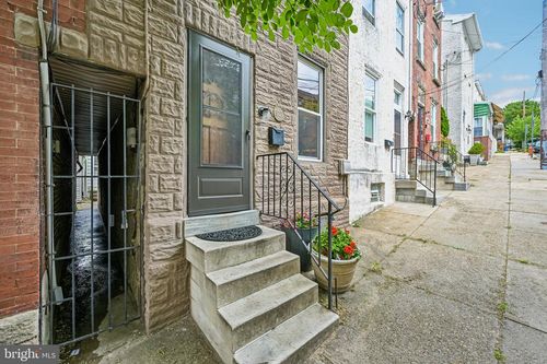 3721 Stanton St, PHILADELPHIA, PA, 19129-1703 | Card Image