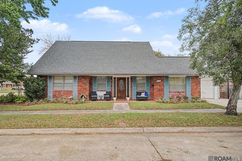 3757 Annette Dr, Metairie, LA, 70001-3868 | Card Image