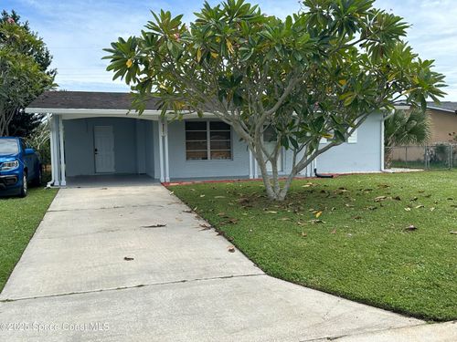 801 Chickasaw Ave, Melbourne, FL, 32935-8812 | Card Image