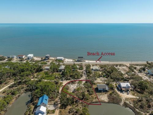 1272 Angus Morrison Rd, ALLIGATOR POINT, FL, 32346-5124 | Card Image
