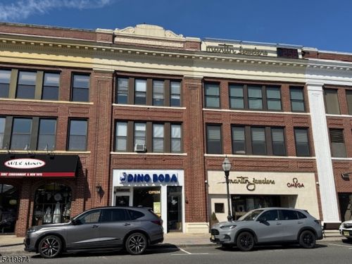 16 North Ave W, Cranford, NJ, 07016-2383 | Card Image