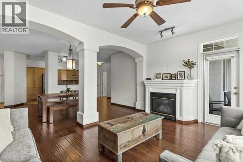 2422 Erlton St Sw, Calgary, AB, T2S3B6 | Card Image