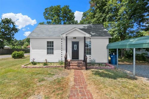 406 S Walker Ave, Gideon, MO, 63848-9206 | Card Image