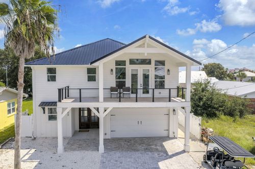 208 14th St, Panama City Beach, FL, 32413-4413 | Card Image