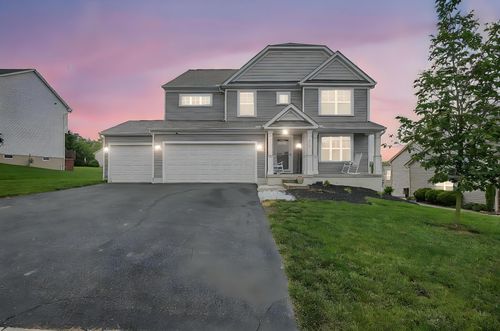 7573 Jenkins Dr, Canal Winchester, OH, 43110-8382 | Card Image