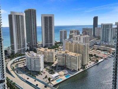 11 - 1825 S Ocean Dr, Condo with 1 bedrooms, 1 bathrooms and null parking in Hallandale Beach FL | Image 2