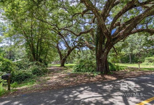 14300 Oak St, Magnolia Springs, AL, 36555-6802 | Card Image