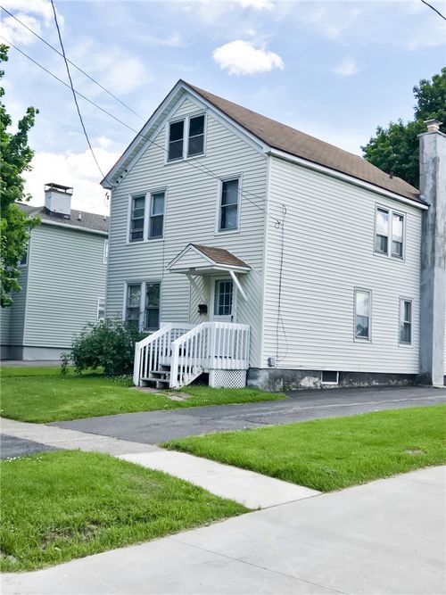 118 Cottage St, Auburn, NY, 13021-2408 | Card Image
