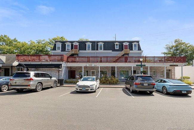 APT-2B - 885 Post Rd, House other with 2 bedrooms, 1 bathrooms and 2 parking in Darien CT | Image 13