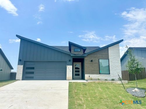 2217 Wooster St, Nolanville, TX, 76559-4755 | Card Image