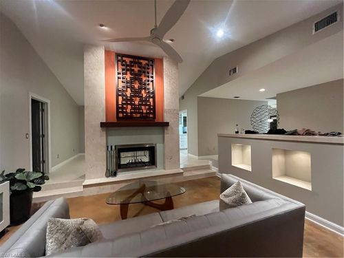 240 Nottingham Dr, NAPLES, FL, 34109 | Card Image