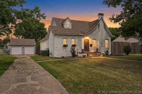 756 Allegheny Ave, Tulsa, OK, 74112-4327 | Card Image