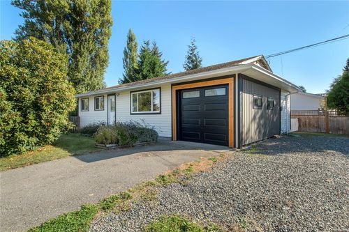 1890 15th Ave, Campbell River, BC, V9W4J9 | Card Image