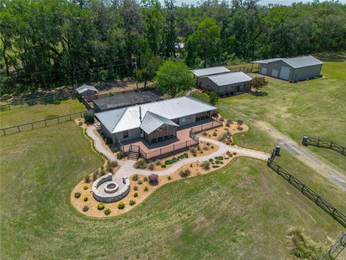 9004 Nw 226th St, Alachua, FL, 32615-7104 | Card Image