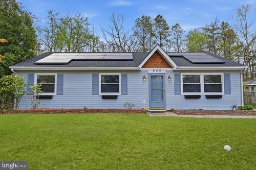 228 Coville Dr, BROWNS MILLS, NJ, 08015-3728 | Card Image