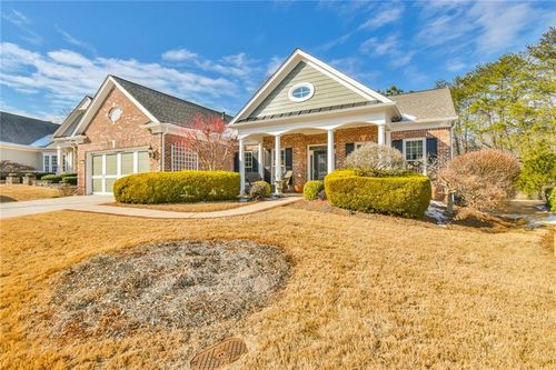 6404 Falling Water Ln, Hoschton, GA, 30548-8204 | Card Image