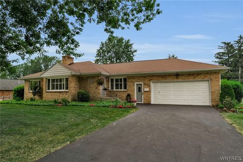4751 Brentwood Drive, Clarence, NY, 14221 | Card Image