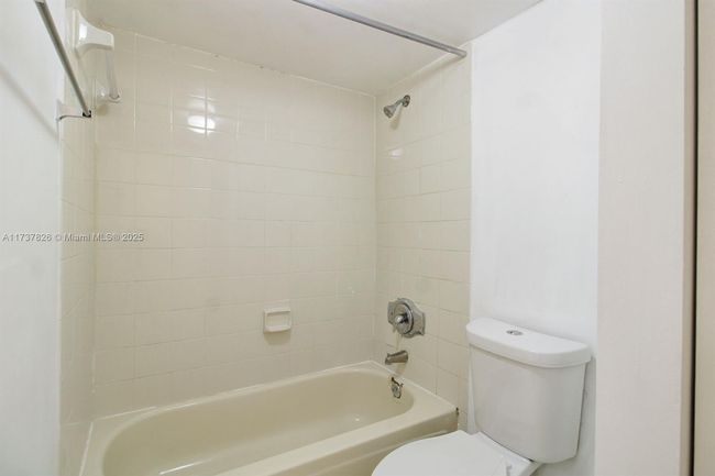 APT-107 - 8680 Sw 212 Th St, Condo with 2 bedrooms, 2 bathrooms and null parking in Cutler Bay FL | Image 12