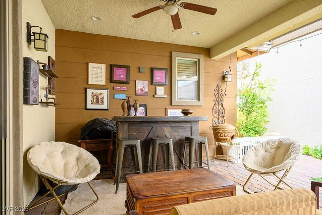 Side yard patio and patio cover | Image 34
