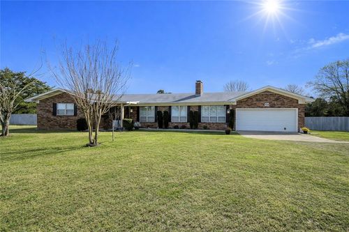 428 Welcome Hill Rd, Pottsville, AR, 72858-8914 | Card Image