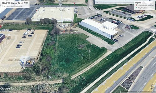 3250 Williams Blvd Sw, Cedar Rapids, IA, 52404-1444 | Card Image