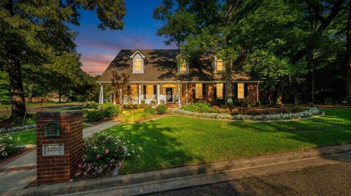 wildwood-1200 Lesley Ln., Longview, TX, 75604 | Card Image