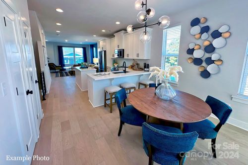 12-2200 N Graham St, Charlotte, NC, 28206-2504 | Card Image